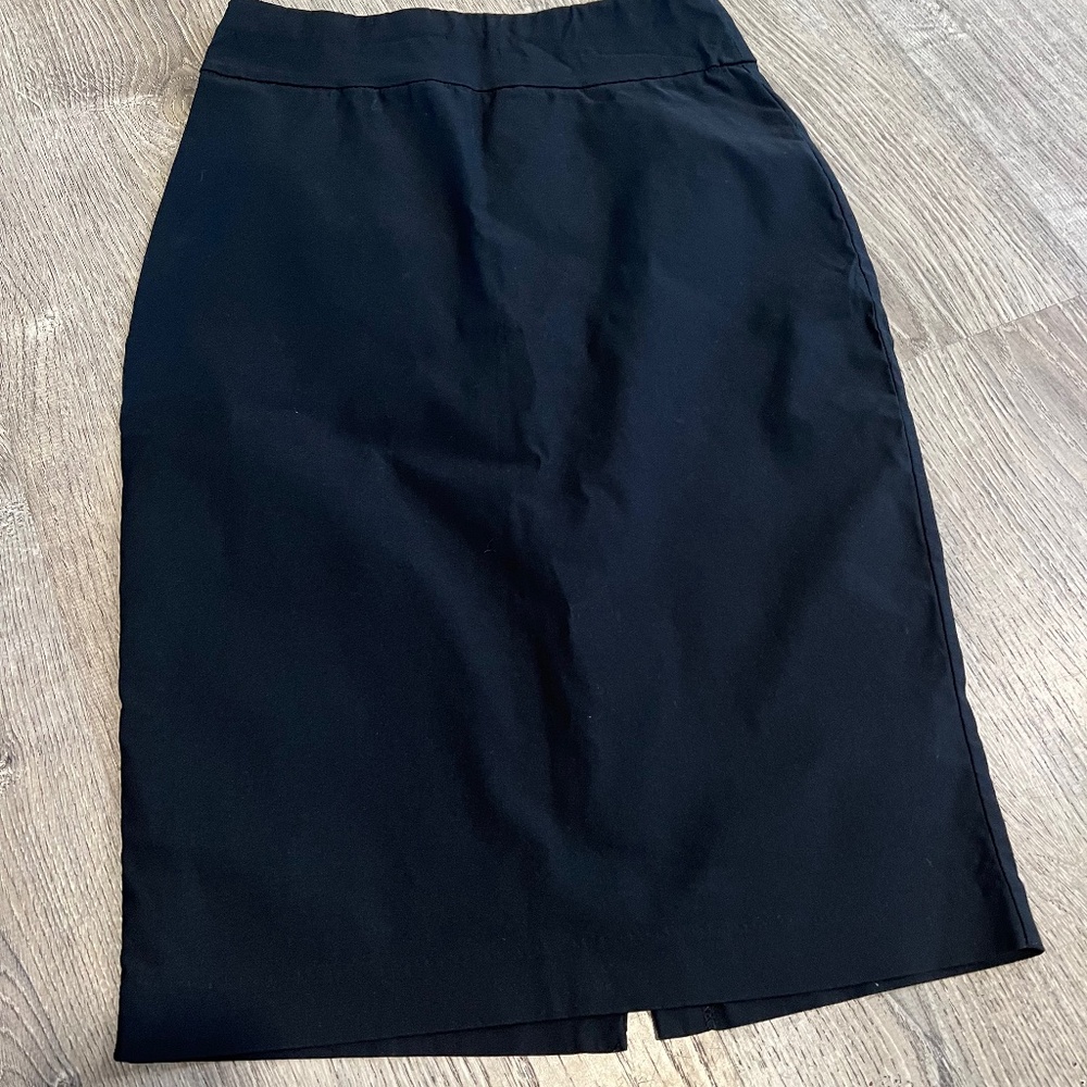 NY and Company Black Pencil skirt size medium